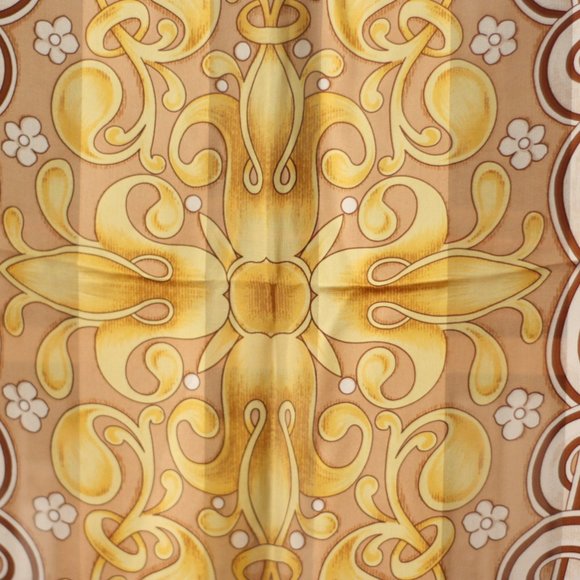 CROATA Celtic-like silk Scarf - Picture 2 of 5